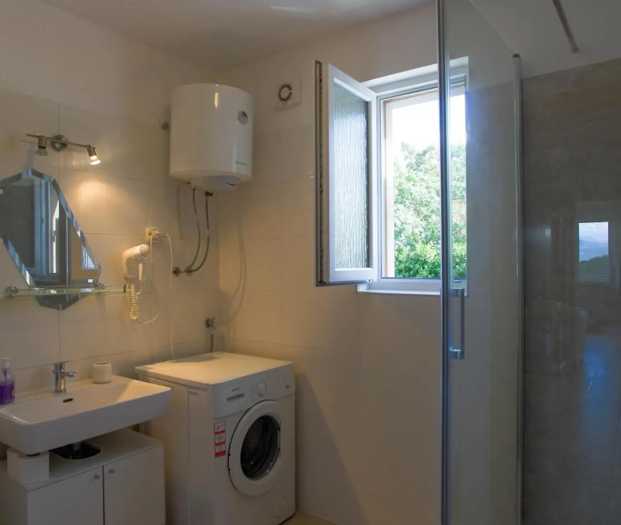 Apartman Kimi Silo